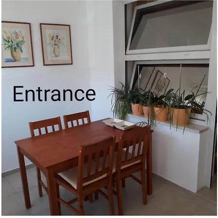 Mimi Veruda Porat Pula