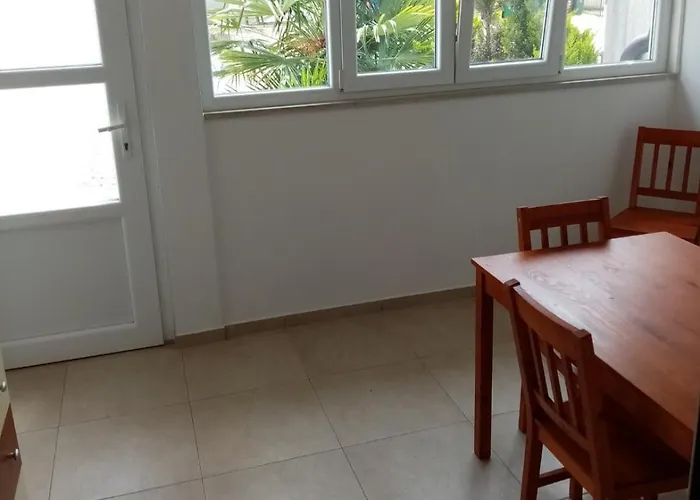 Mimi Veruda Porat Apartment *