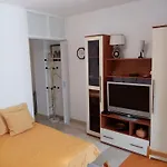 Mimi Veruda Porat Pula